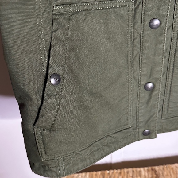 Carhartt women’s  Olive Quilted Vest - Picture 8 of 12
